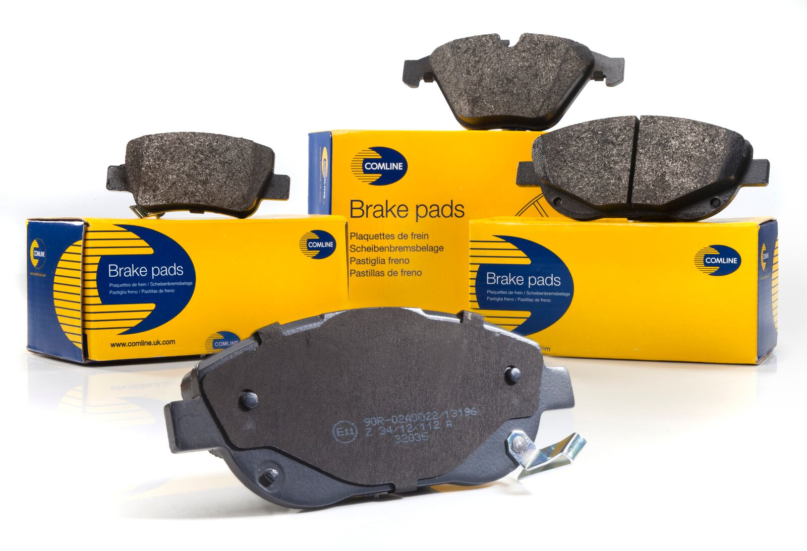 Оригинальные тормозные колодки. Brake Pads тормозные колодки. Колодки 37479 Brake Pads. Тормозные колодки 16949 Brake Pads. COMLINE cbp3942 колодки задние.