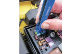 Take a look at Laser Tools’ fuse removal set