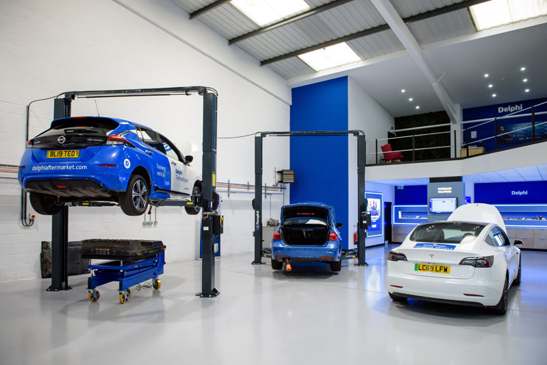 Delphi Debunks Tesla Servicing Myths