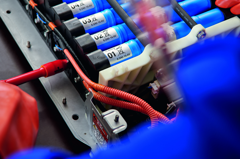 Carwood aims to break VM monopoly