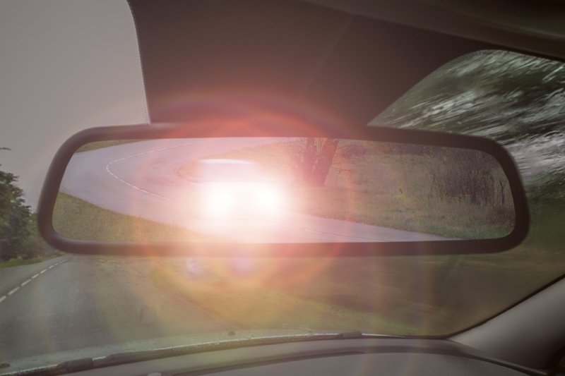 Are poor quality headlights causing the glare?