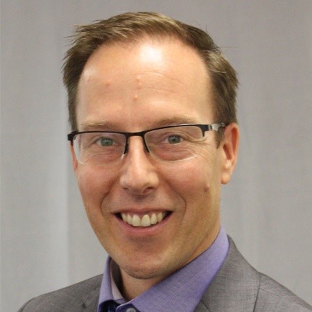 Managing battery stock efficiently