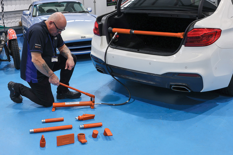Power-TEC introduce hydraulic porta power kit