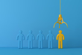UK jobs market shows signs of cooling